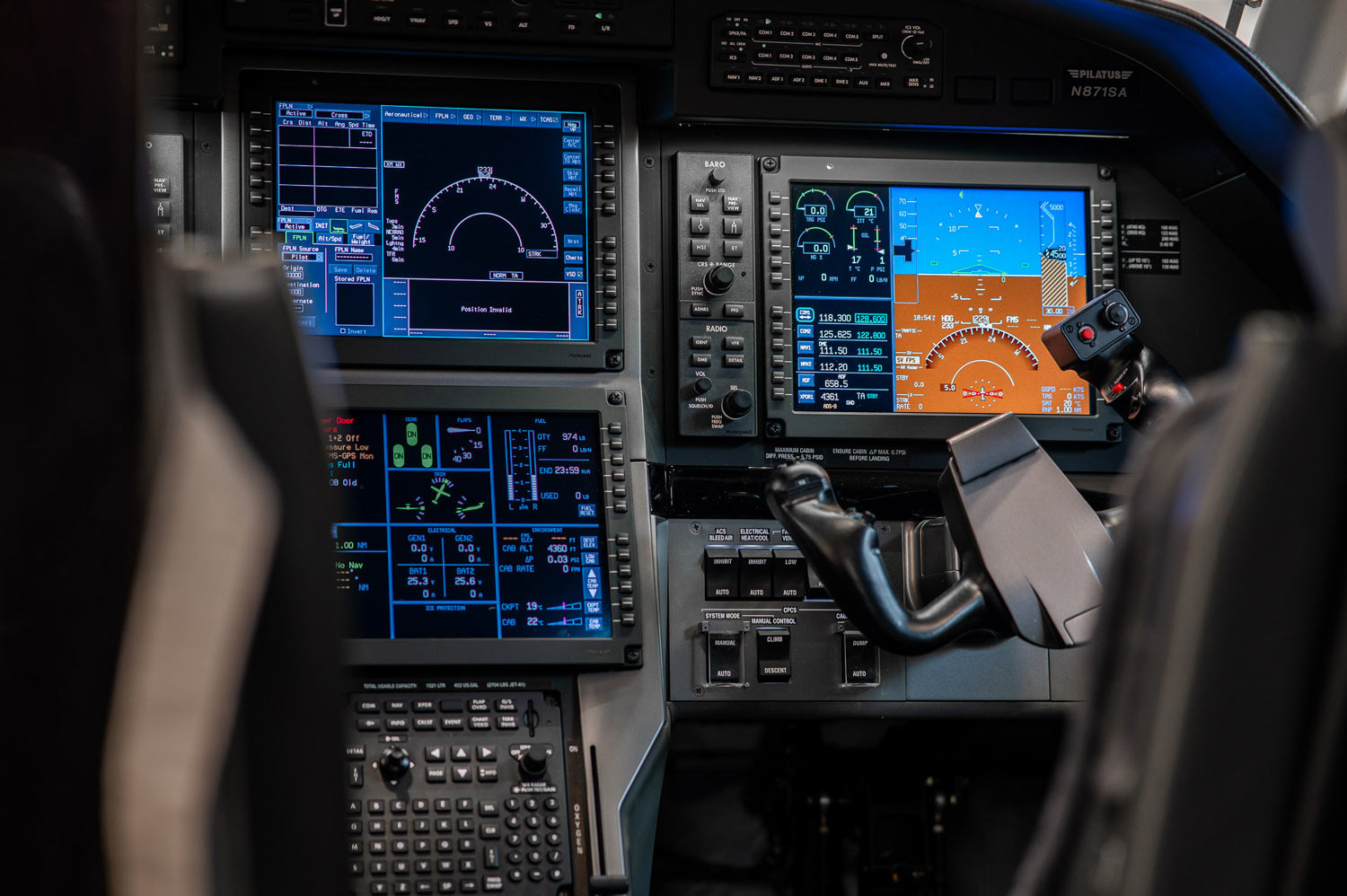 Private aircraft on the ramp at Paris Le Bourget Airport, captured by Dave Koch of AeroMedia.